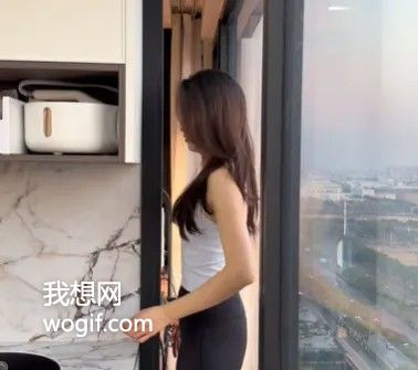 说话好听的八字秘诀，咋不早说，难怪别人“左拥右抱”的...