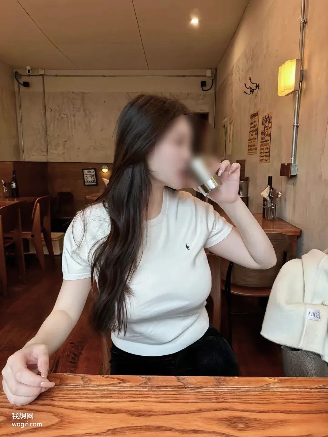 北京96女博士的“求偶标准”，年纪虽大，但皂杯也大（D）
