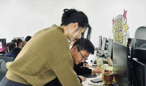妹妹，听我说，多年后，你会回来“赞赏本文”的（不超过50岁的即可）